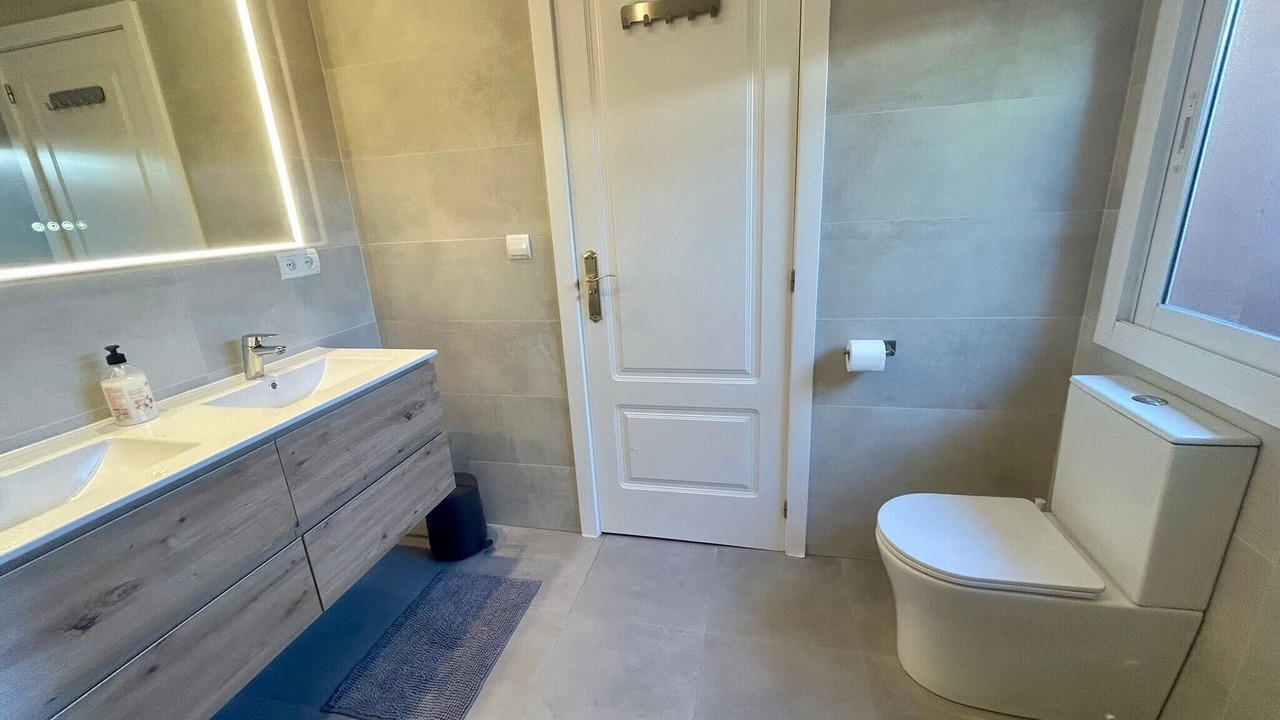Photo of Bathroom in Urbanizacion Puerto de Estepona
