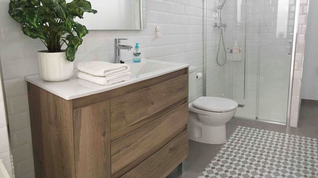 Photo of Bathroom in Cabra