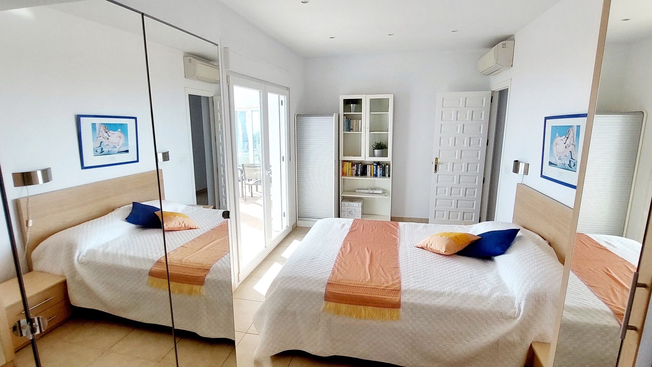 Photo of Bedroom in Sayalonga