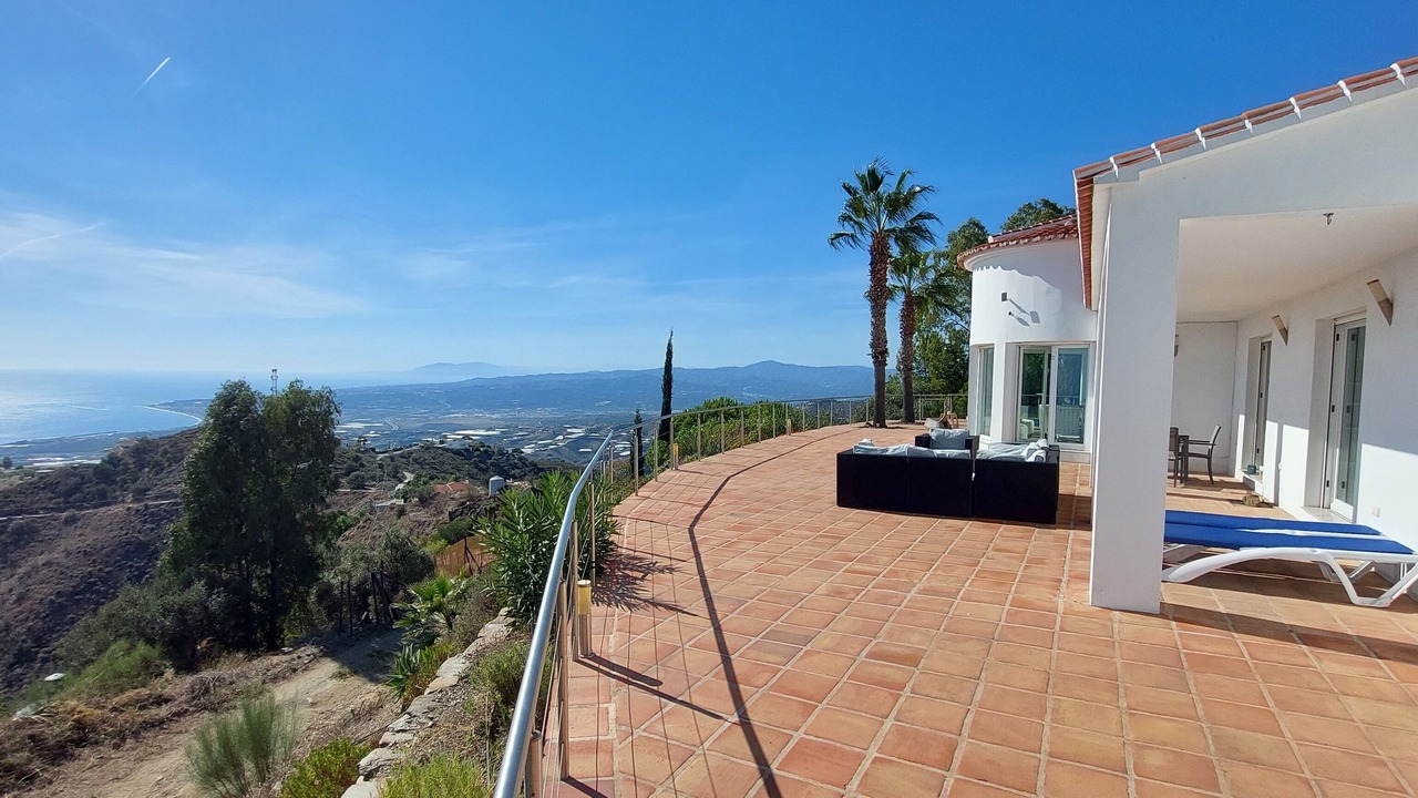 Photo of Patio Balcony in Sayalonga