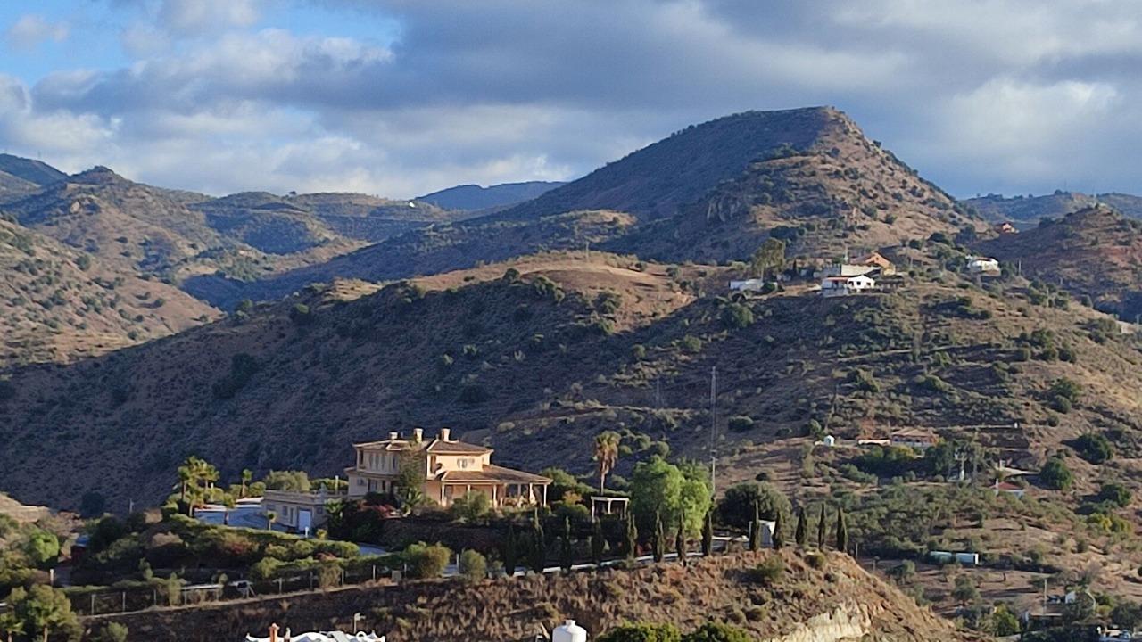 Photo of Outdoor in Almogia