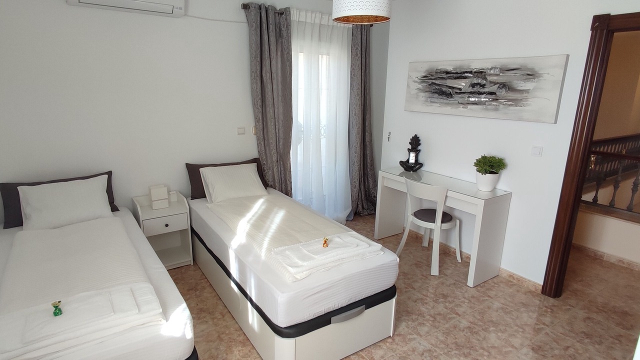 Photo of Bedroom in Almogia