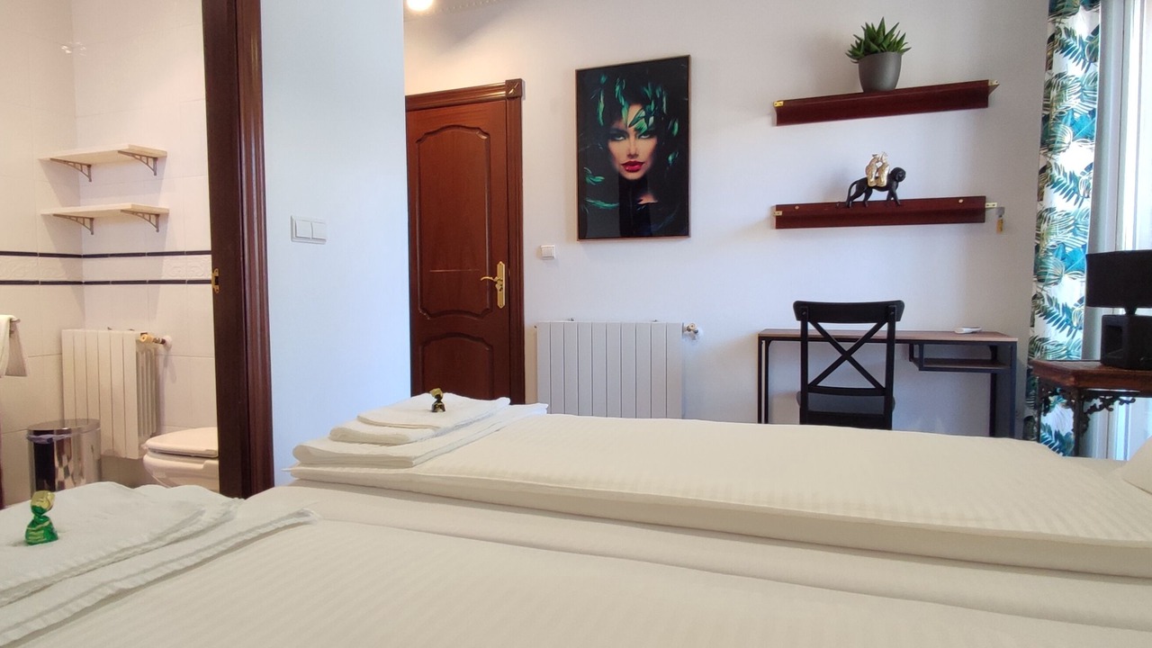 Photo of Bedroom in Almogia