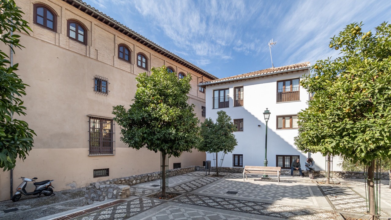Photo of Outdoor in Central District