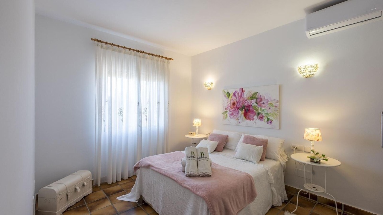 Photo of Bedroom in Sayalonga