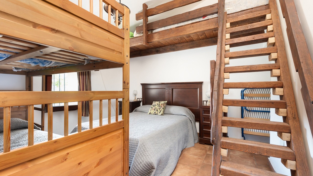 Photo of Bedroom in Almogia