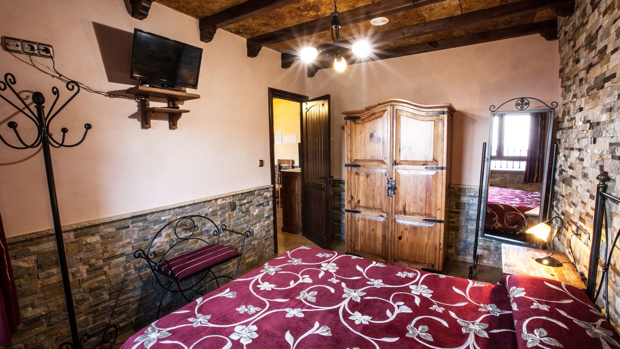 Photo of Bedroom in Mecina Bombaron