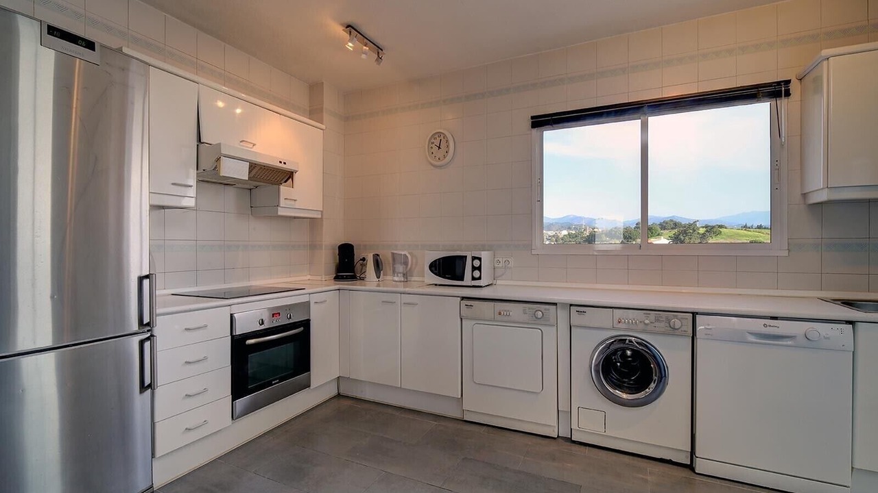 Photo of Kitchen in New Golden Mile