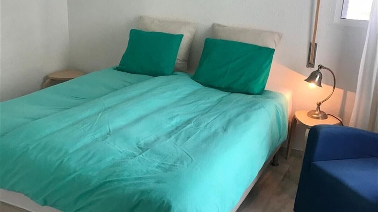 Photo of Bedroom in New Golden Mile