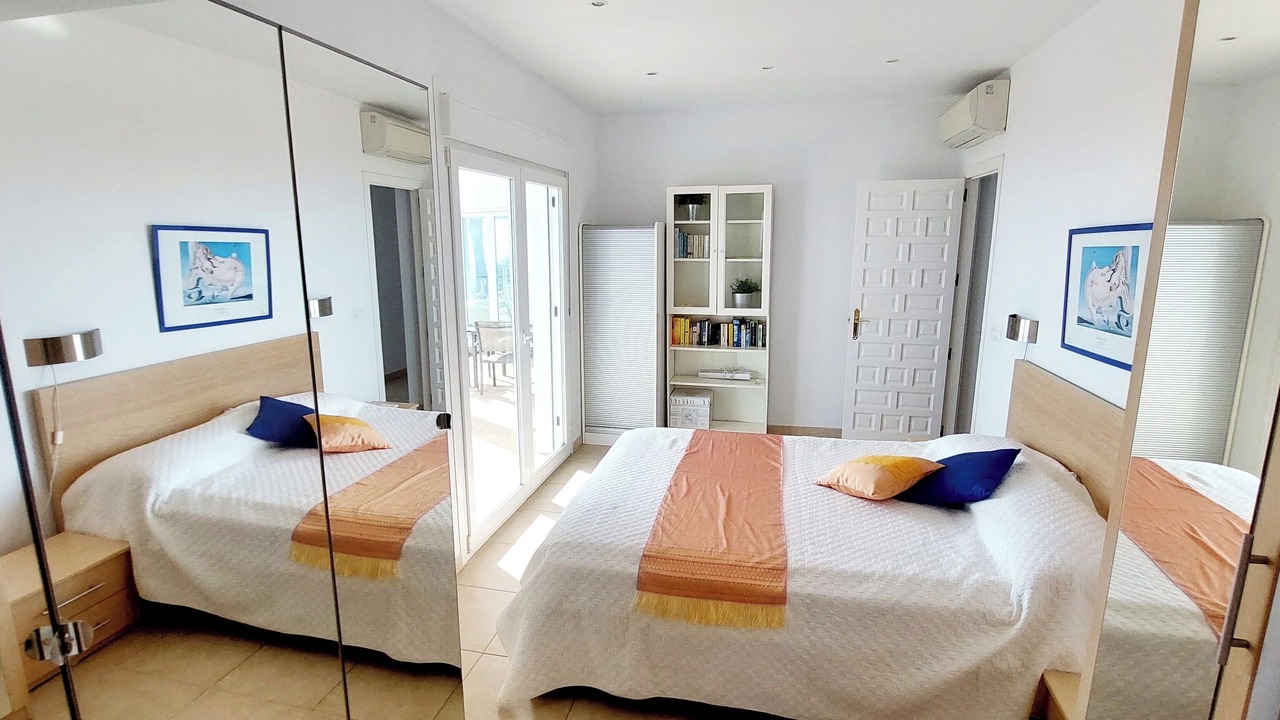 Photo of Bedroom in Sayalonga