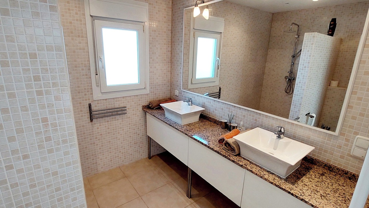Photo of Bathroom in Sayalonga