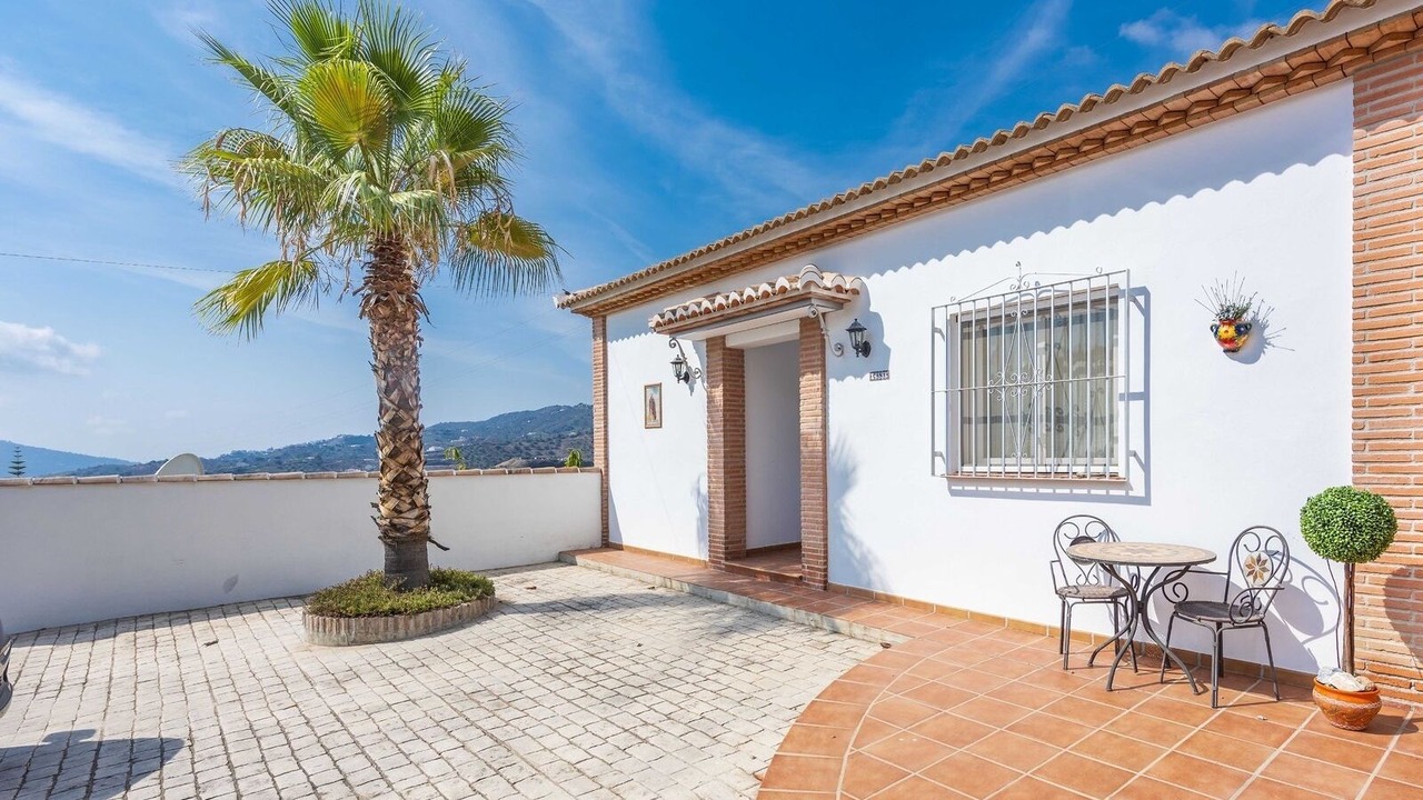 Photo of Outdoor in Canillas de Albaida