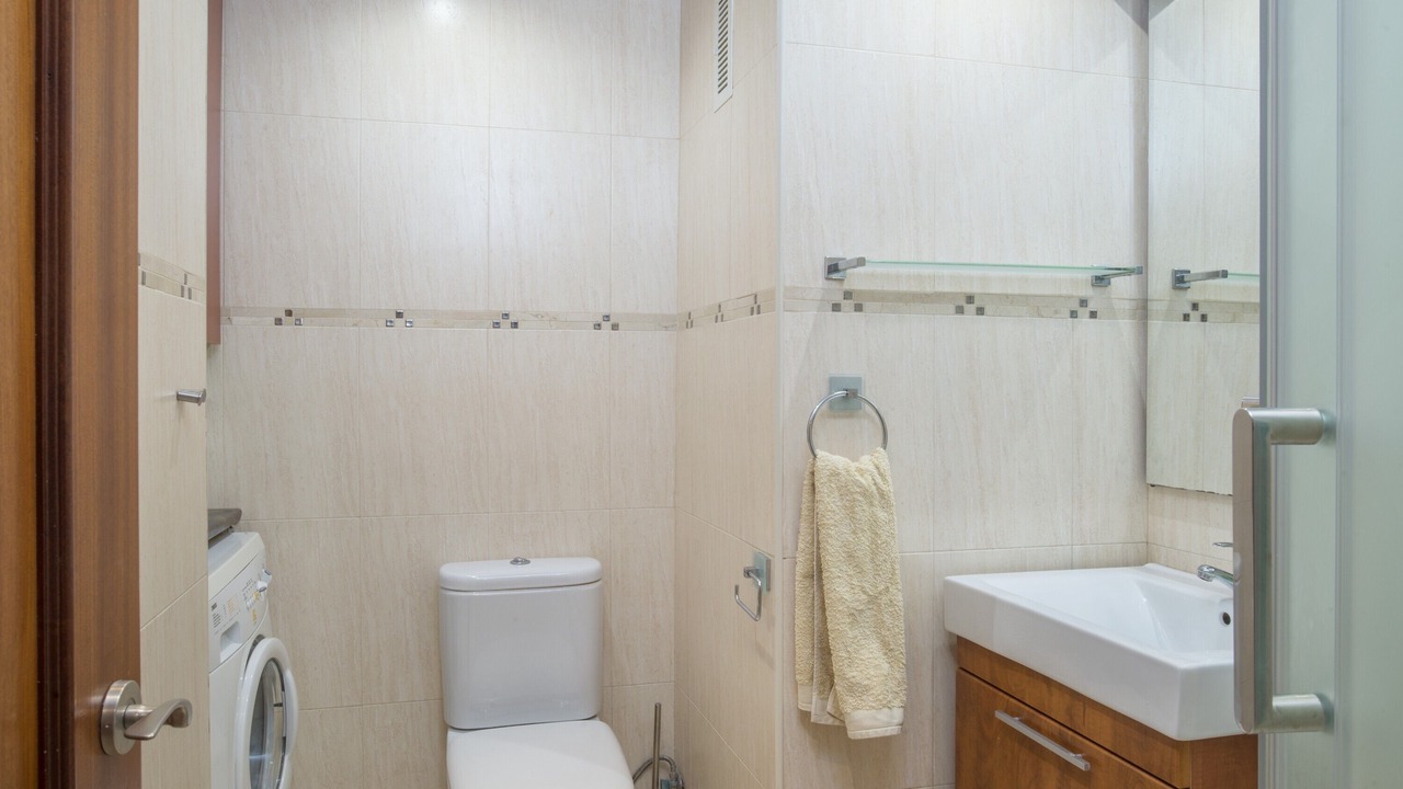Photo of Bathroom in Fuengirola City Centre