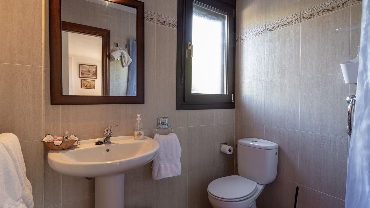 Photo of Bathroom in Conchar