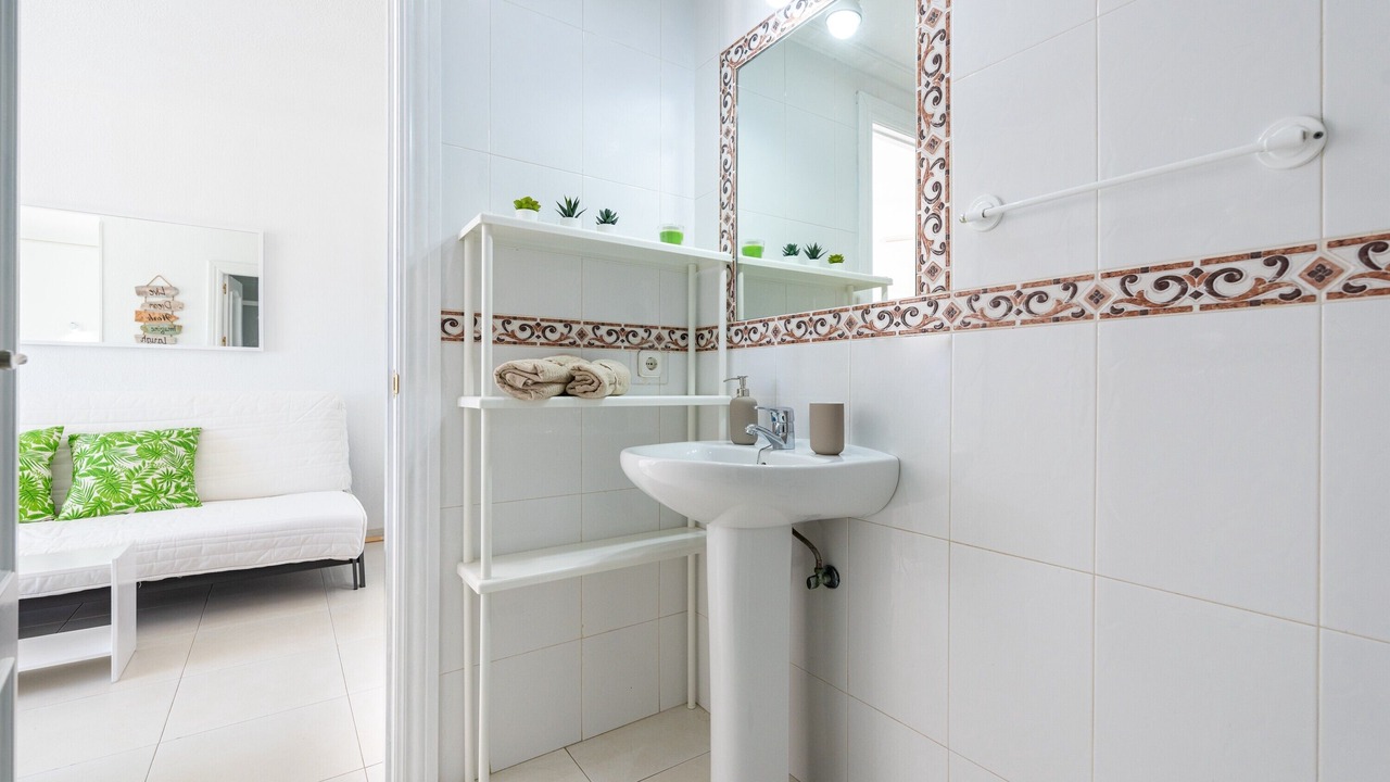 Photo of Bathroom in Torrequebrada