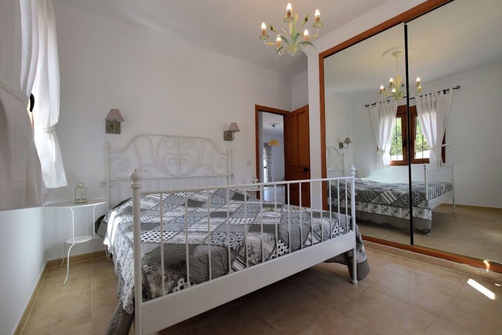 Photo of Bedroom in Iznajar