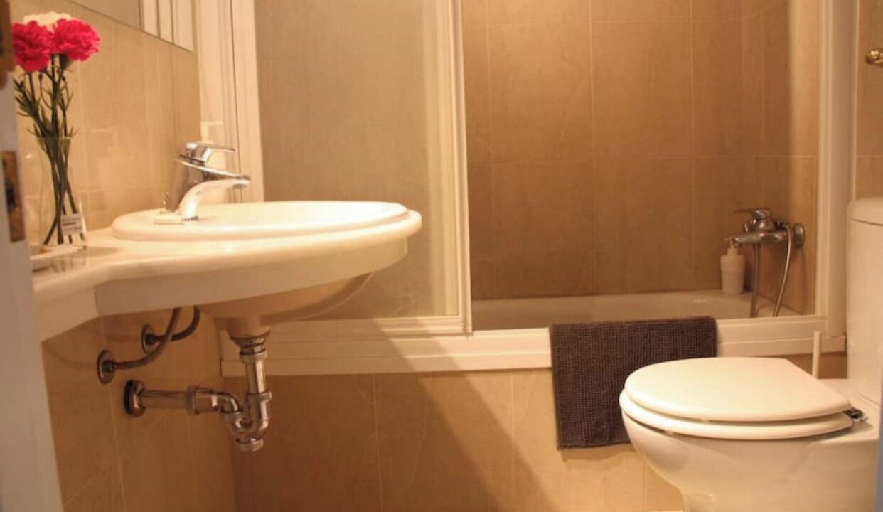Photo of Bathroom in Historical Center