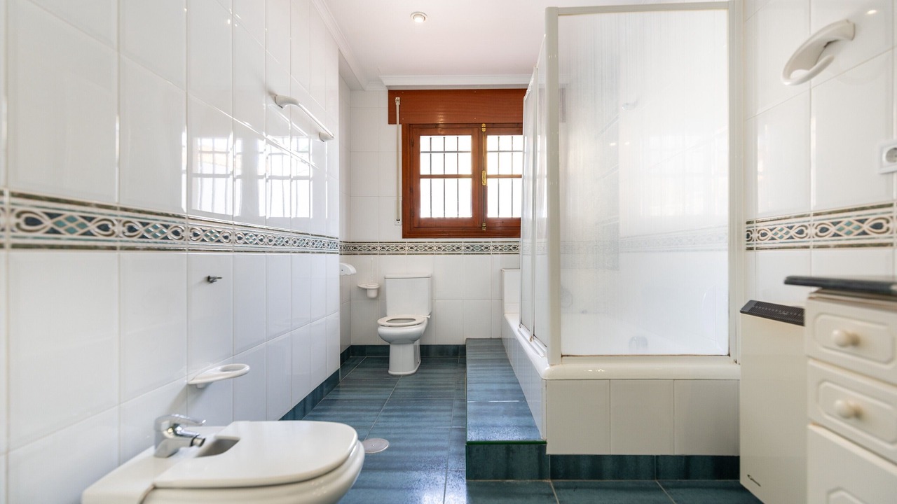 Photo of Bathroom in Rincon de la Victoria