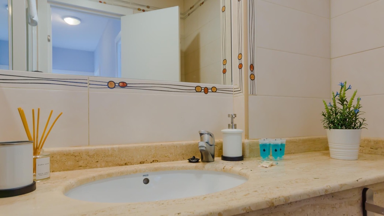 Photo of Bathroom in Rota