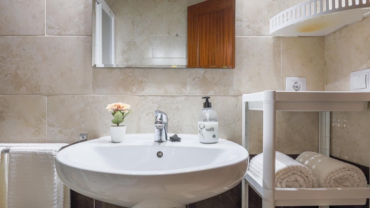 Photo of Bathroom in Alcala Del Rio