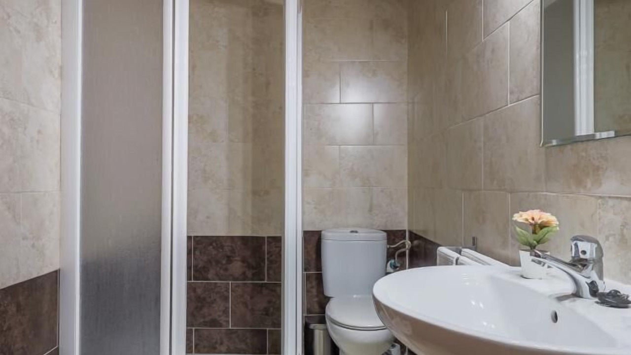 Photo of Bathroom in Alcala Del Rio