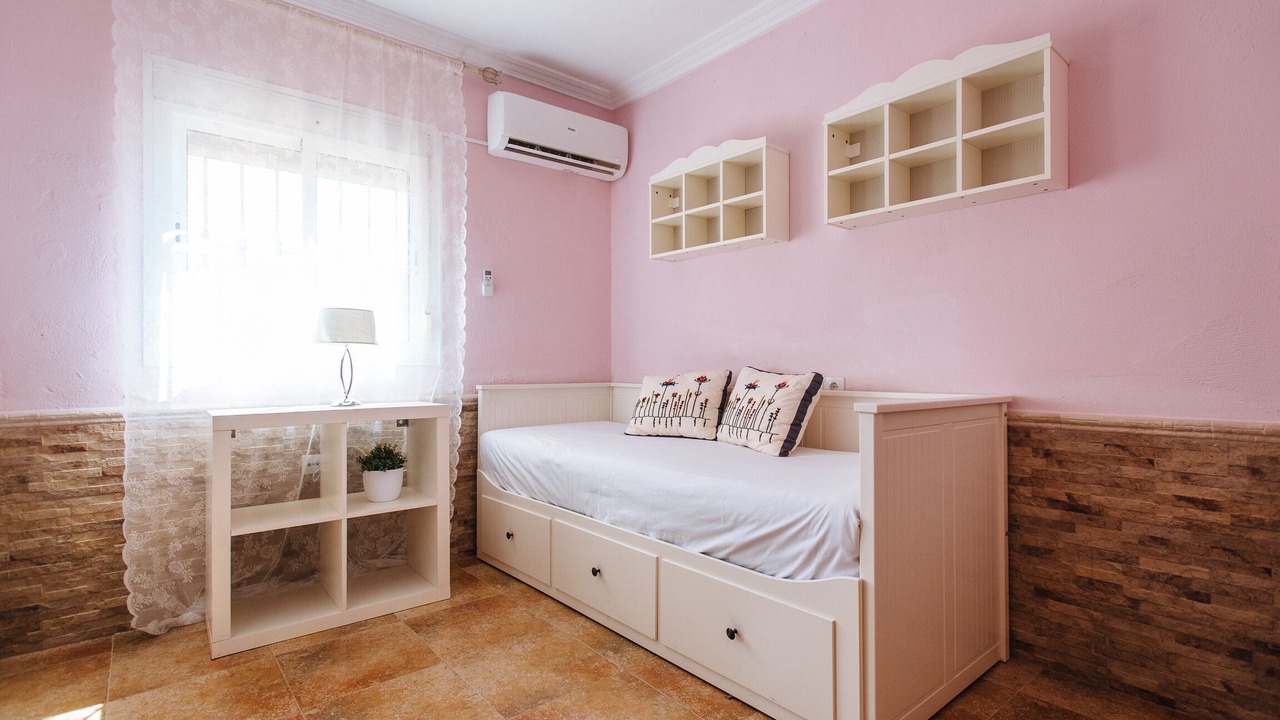 Photo of Bedroom in Almensilla