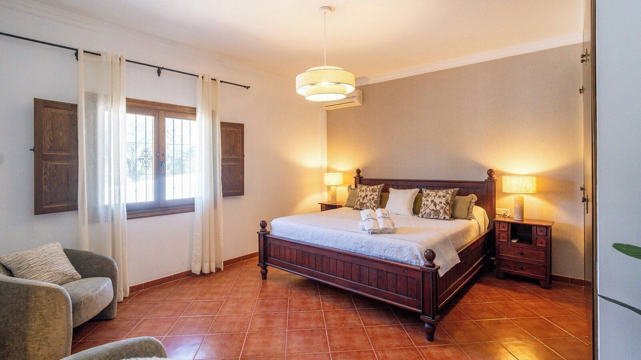 Photo of Bedroom in Almogia