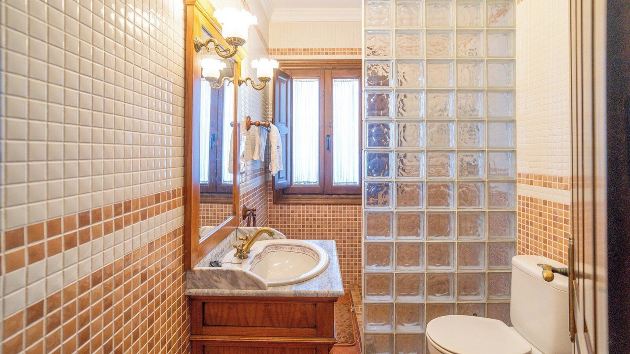 Photo of Bathroom in Almogia