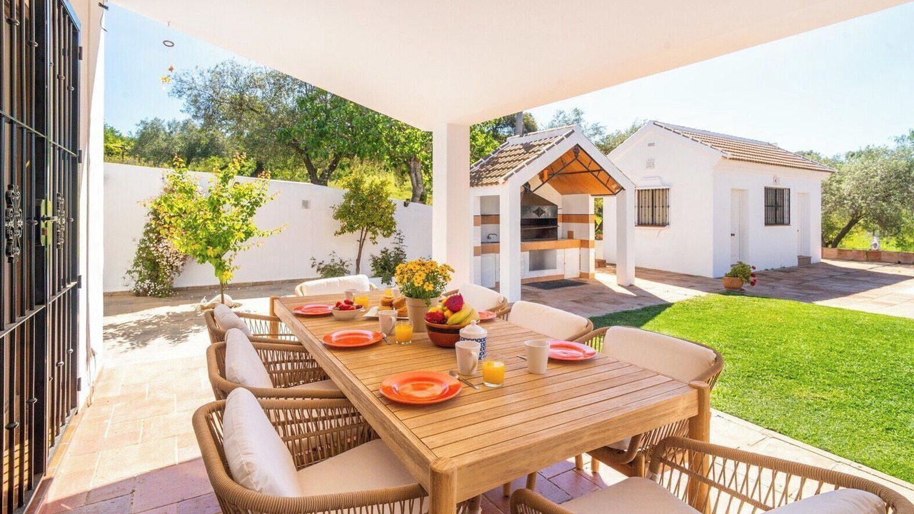 Photo of Outdoor in Almogia