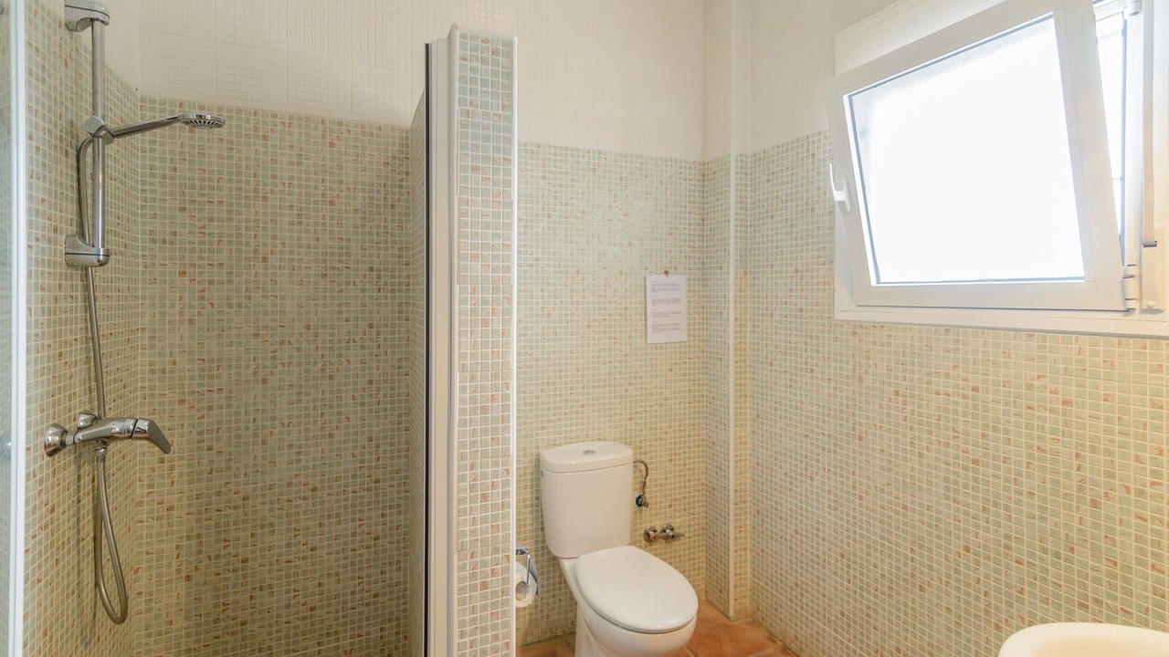 Photo of Bathroom in Arenas