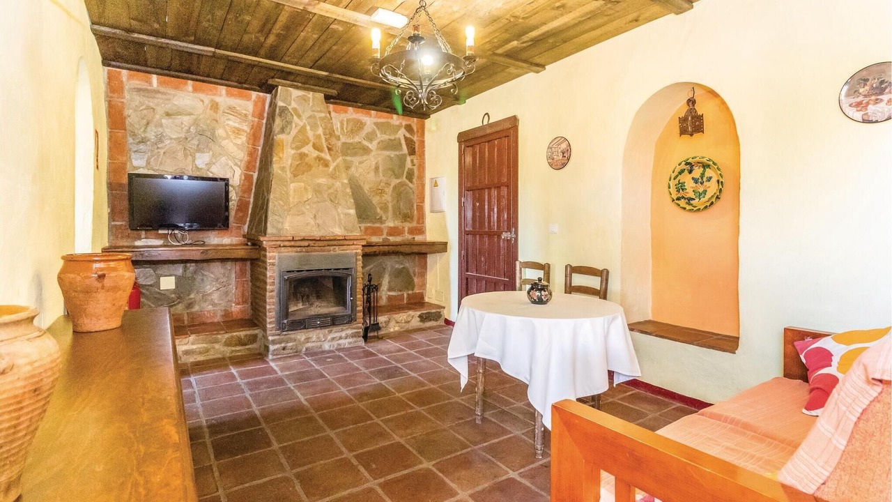 Photo of Bedroom in Periana
