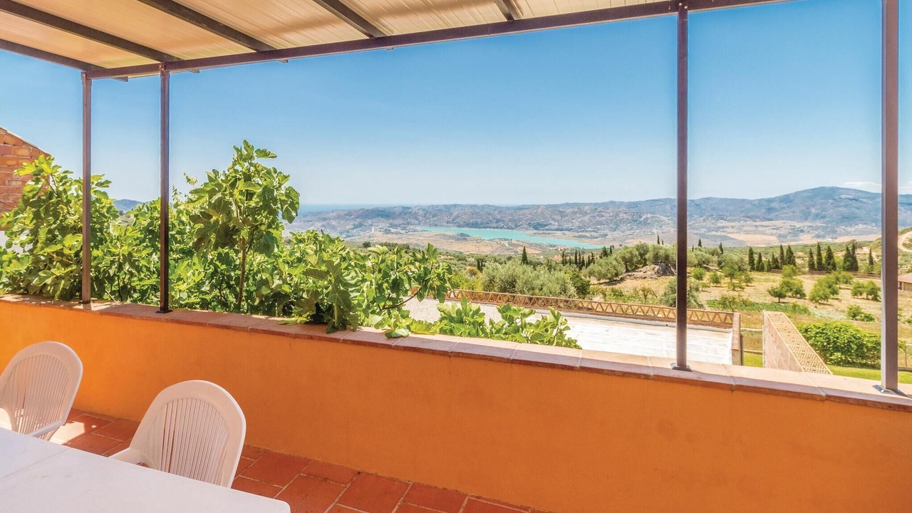 Photo of Bedroom in Periana