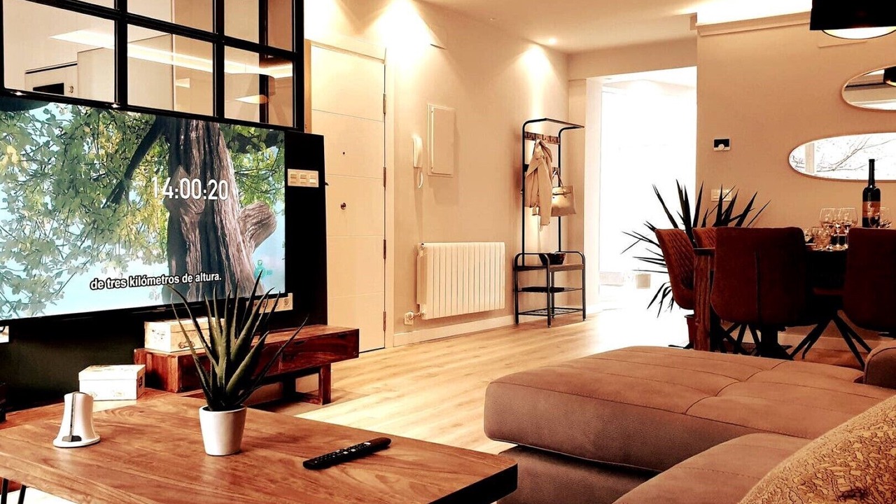 Photo of Livingroom in Central District
