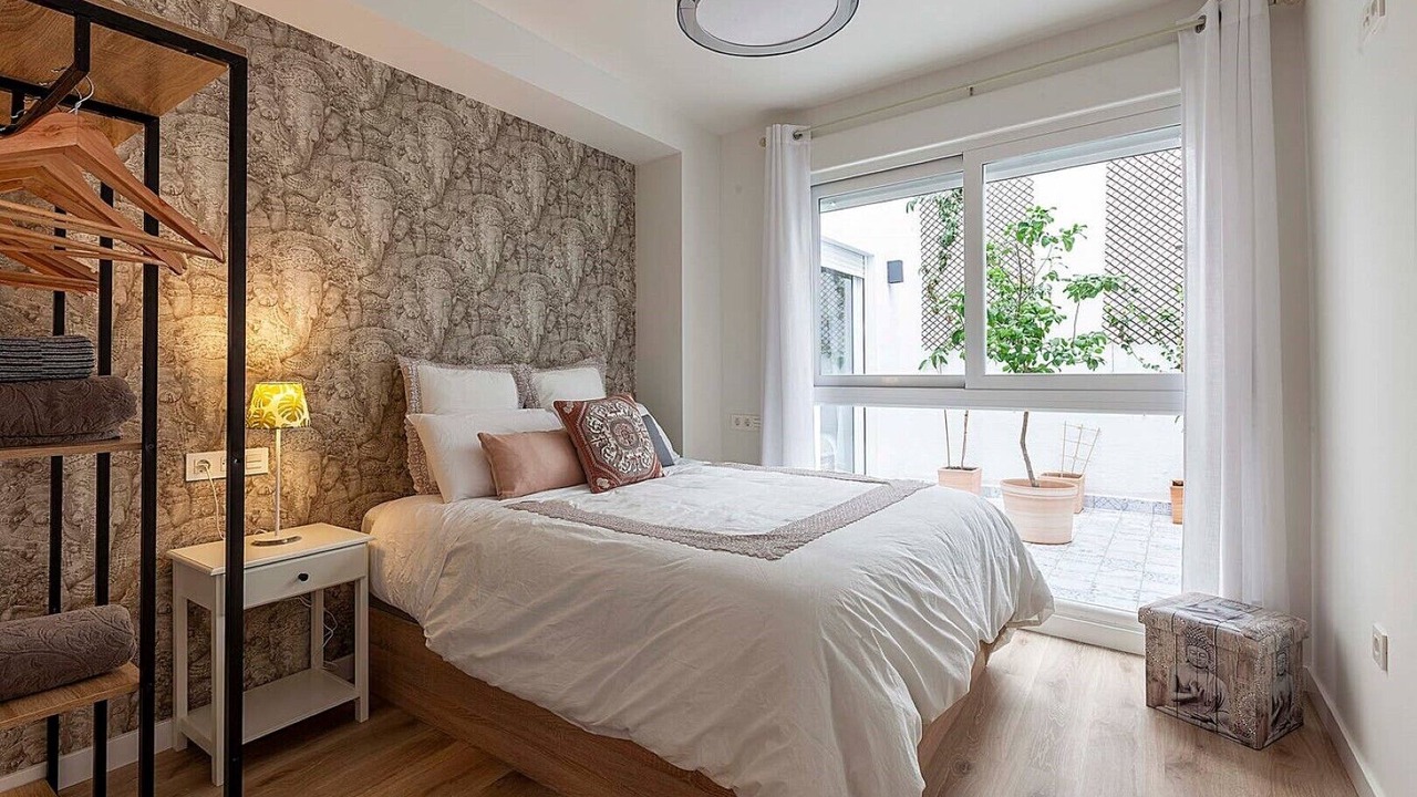 Photo of Bedroom in Central District