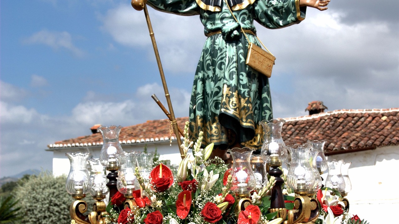 Photo of Others in Alpandeire