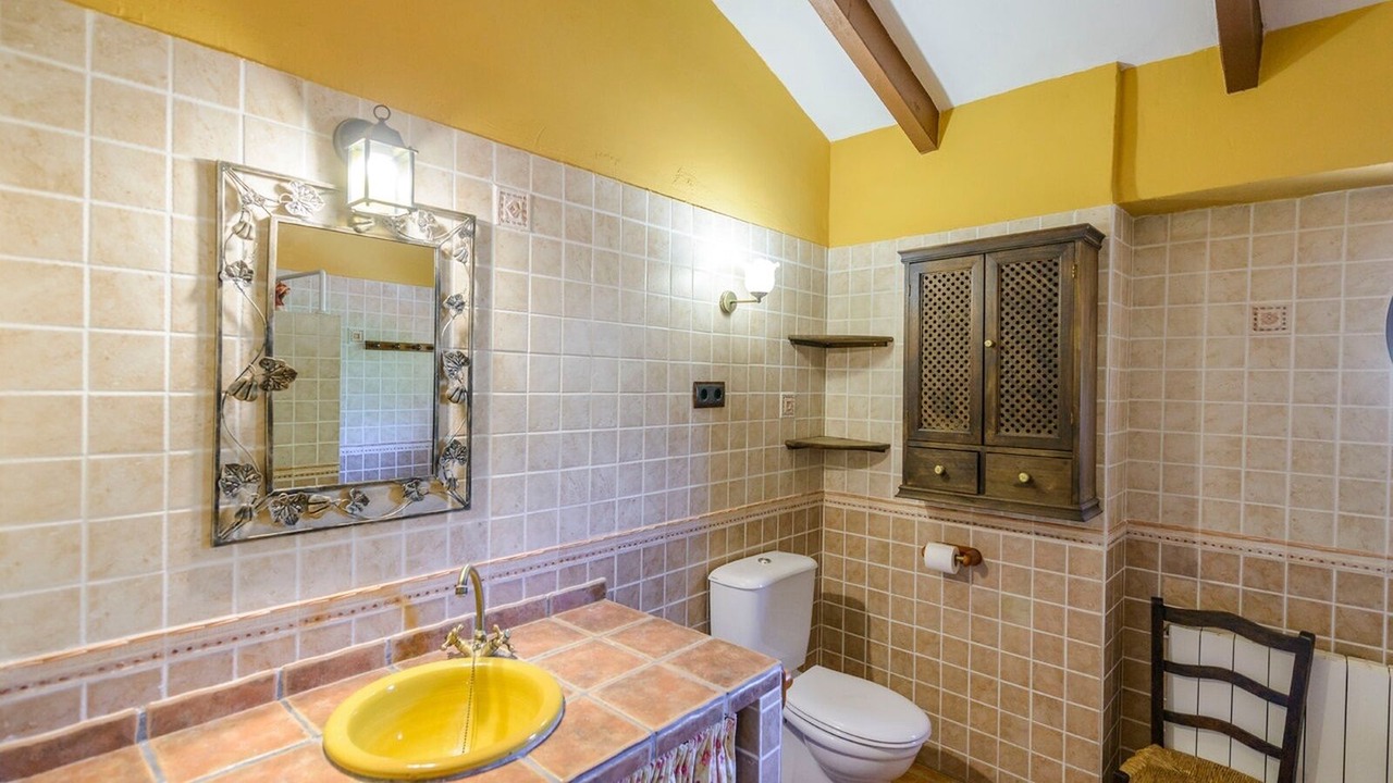Photo of Bathroom in Fuensanta de Martos