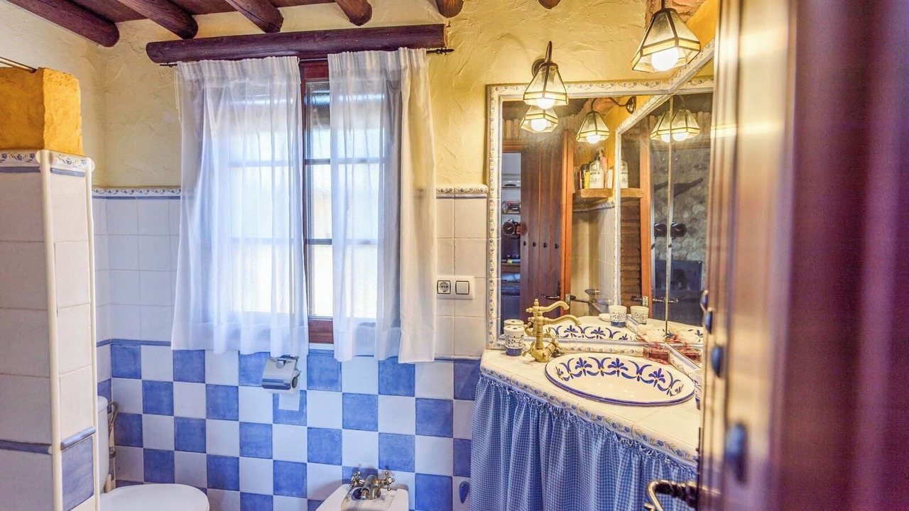 Photo of Bathroom in El Gastor