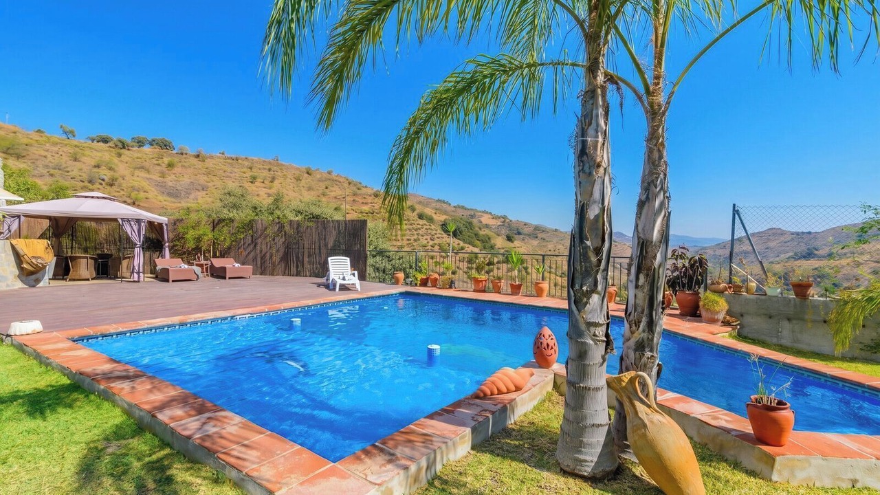 Photo of Outdoor in Guaro