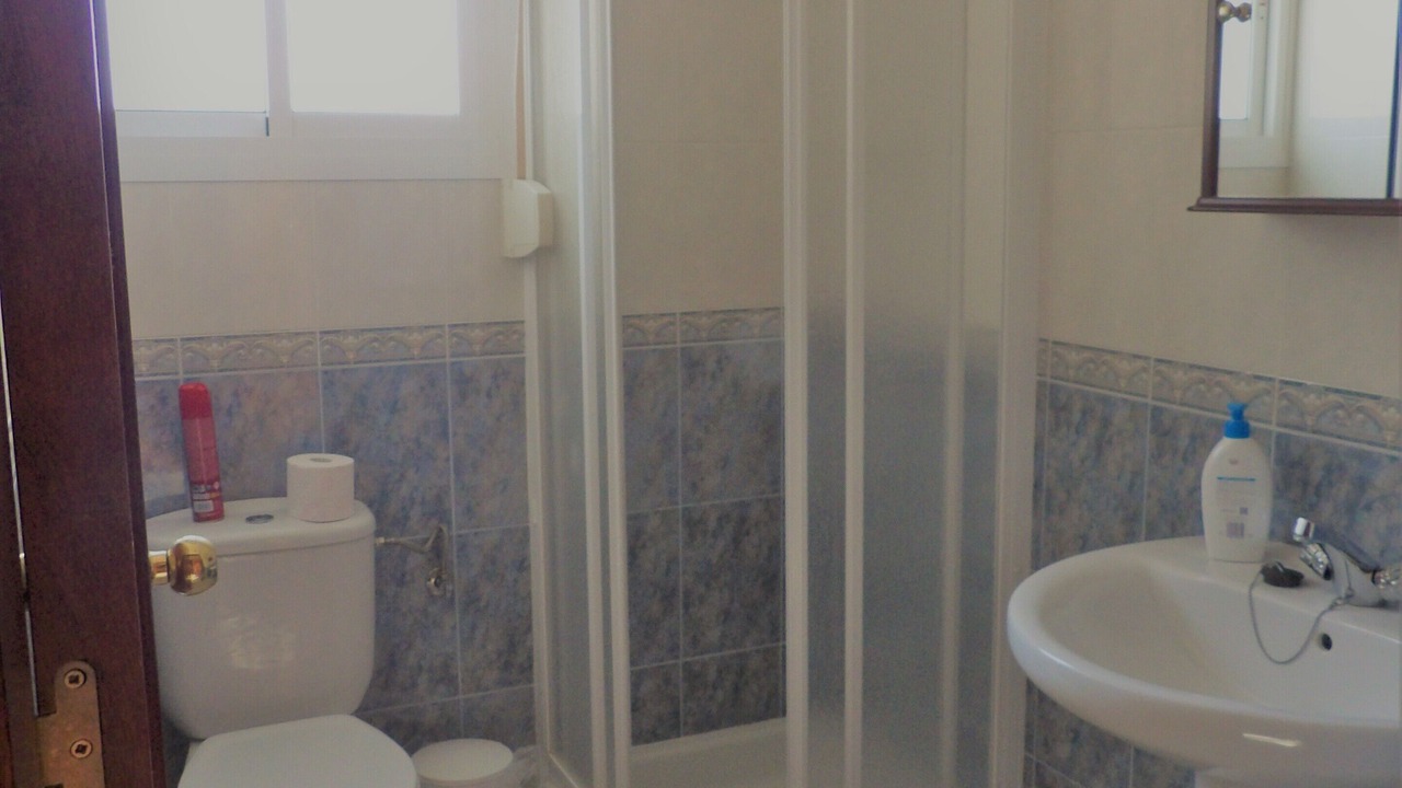 Photo of Bathroom in Canillas de Albaida