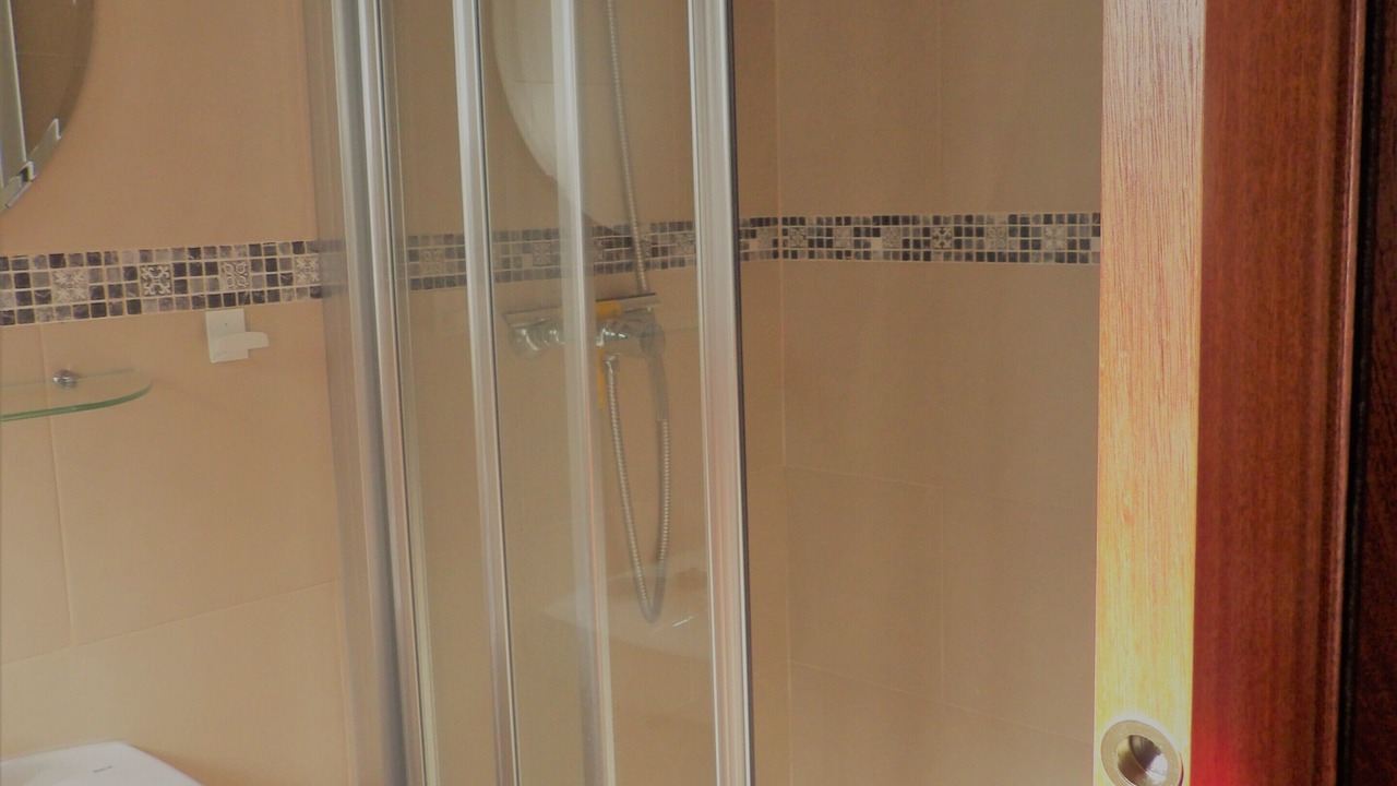 Photo of Bathroom in Canillas de Albaida