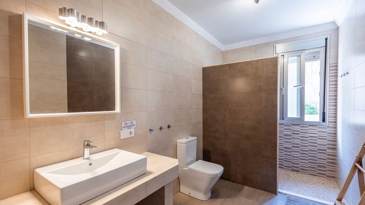 Photo of Bathroom in El Gastor