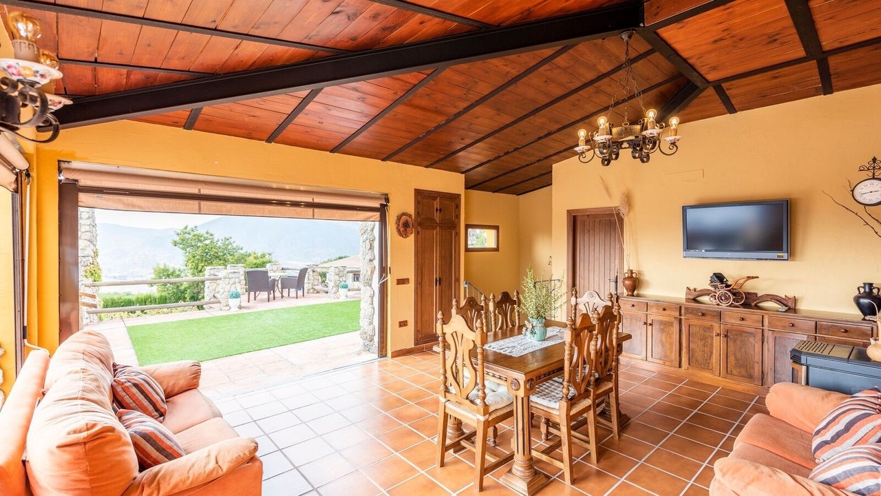 Photo of Livingroom in El Gastor
