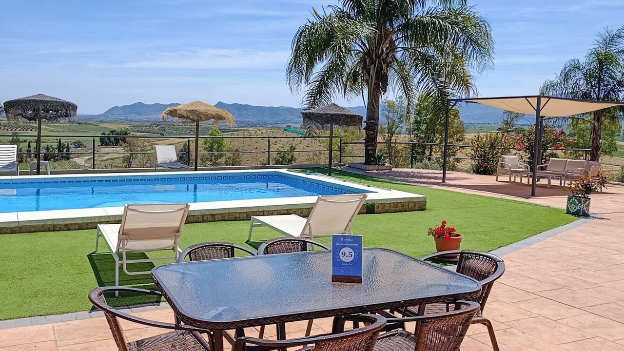 Photo of Outdoor in Coin