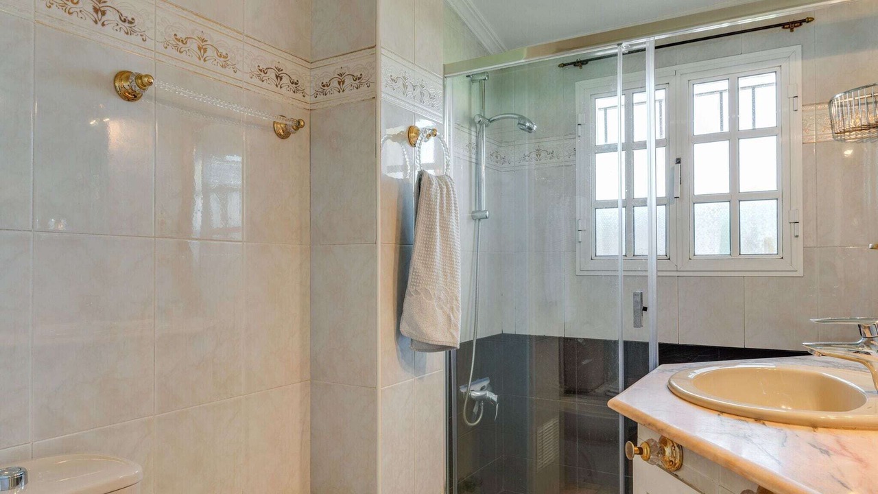 Photo of Bathroom in Valencina de la Concepcion