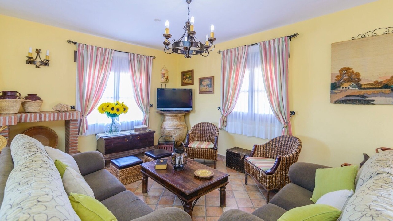 Photo of Livingroom in Guaro