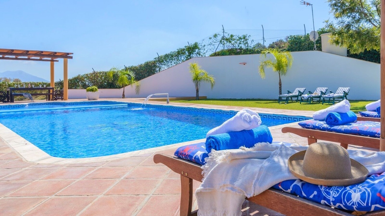 Photo of Outdoor in Guaro