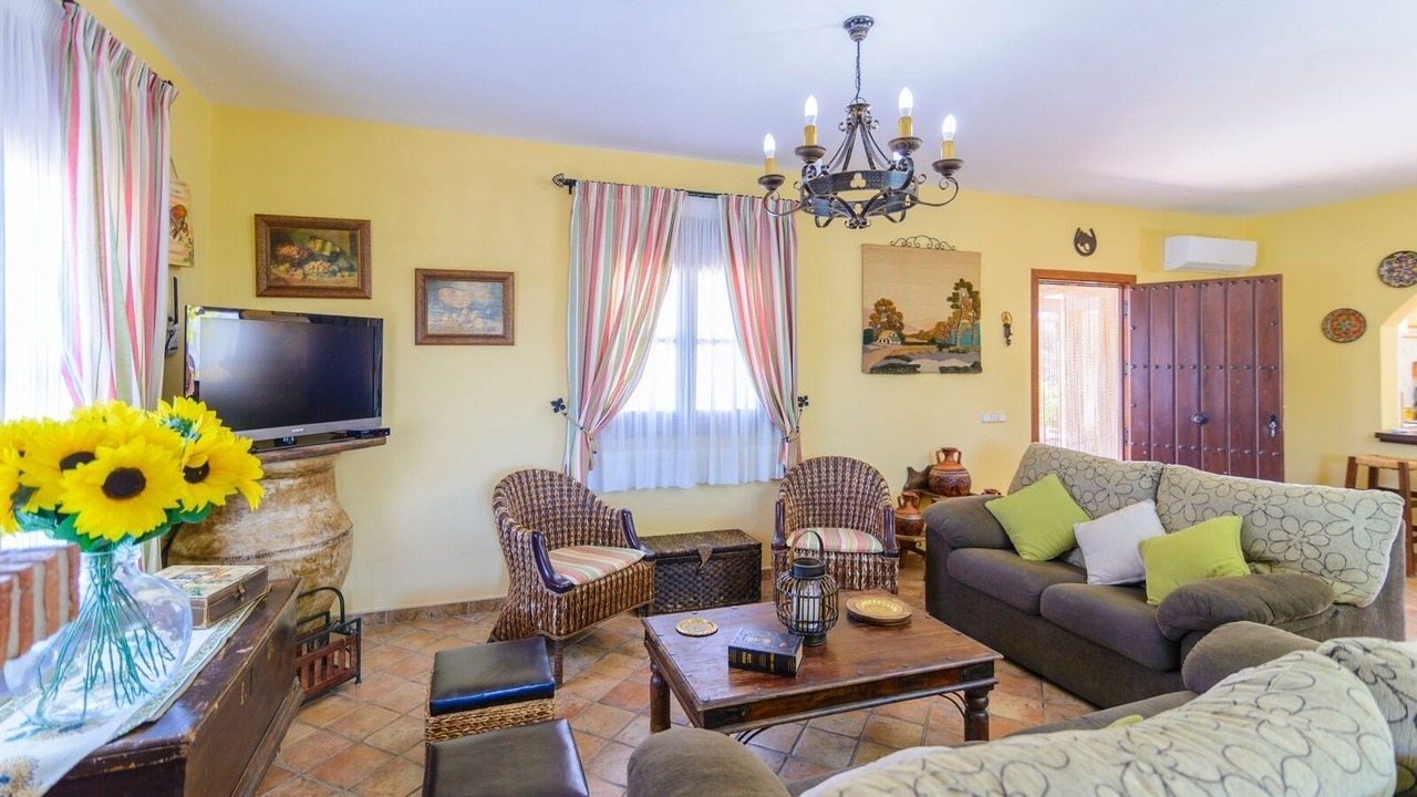 Photo of Livingroom in Guaro
