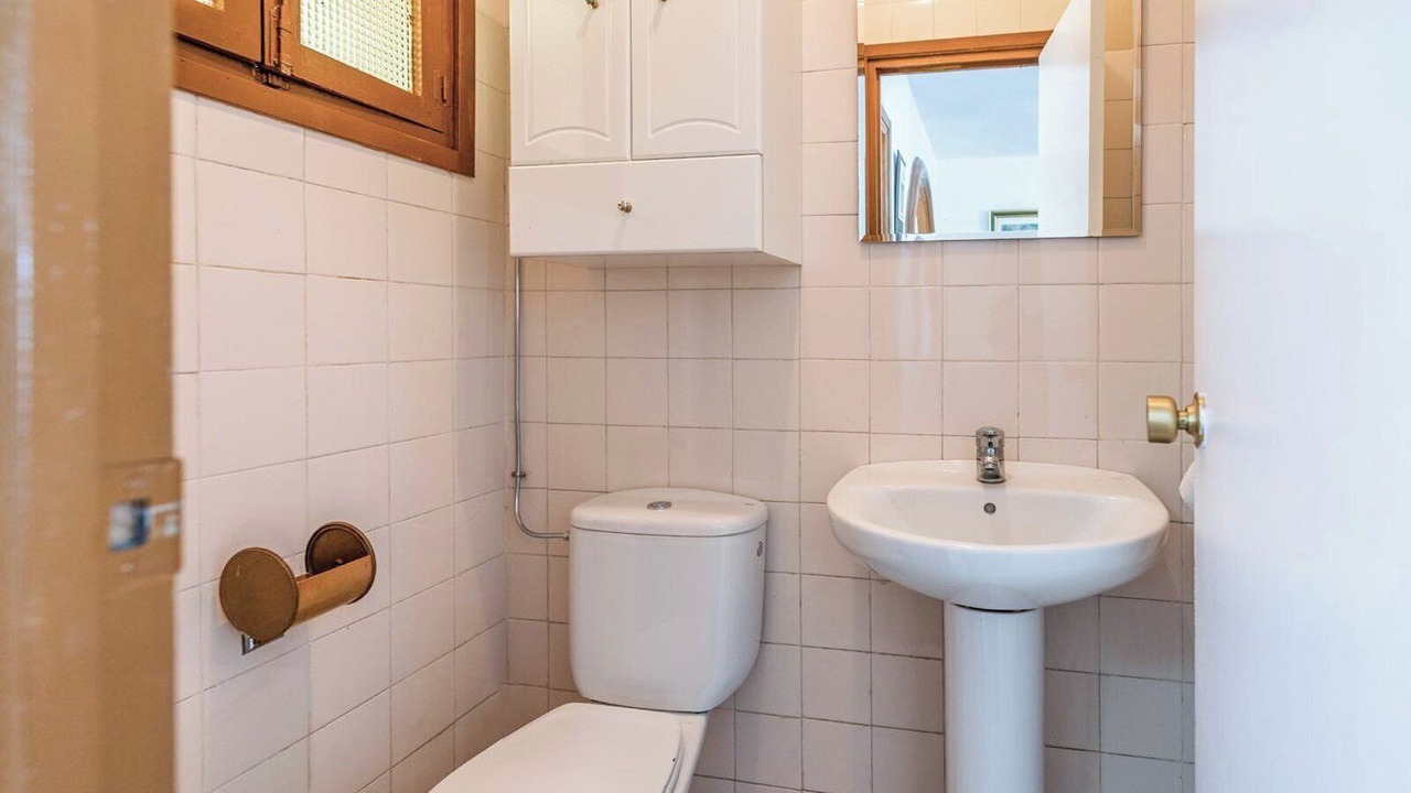 Photo of Bathroom in Alozaina