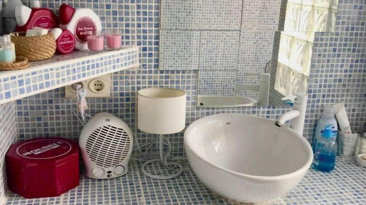 Photo of Bathroom in Ceuta