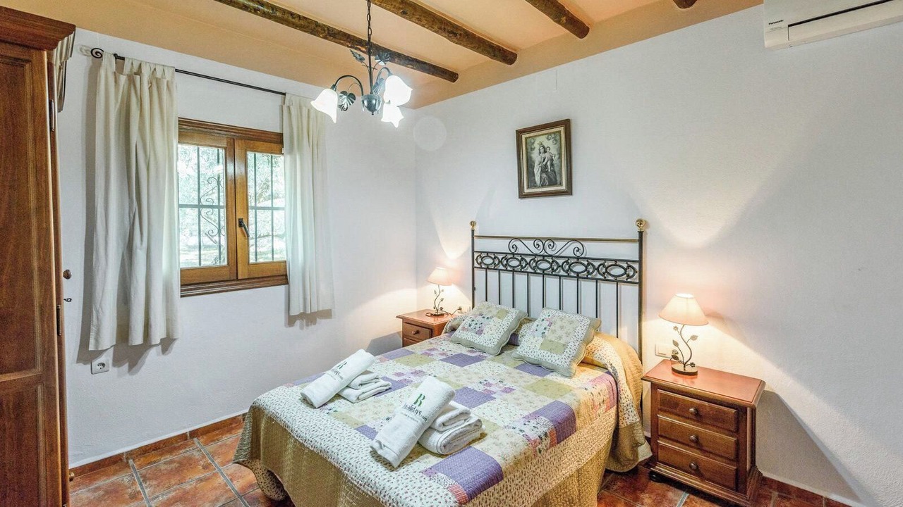 Photo of Bedroom in Orgiva
